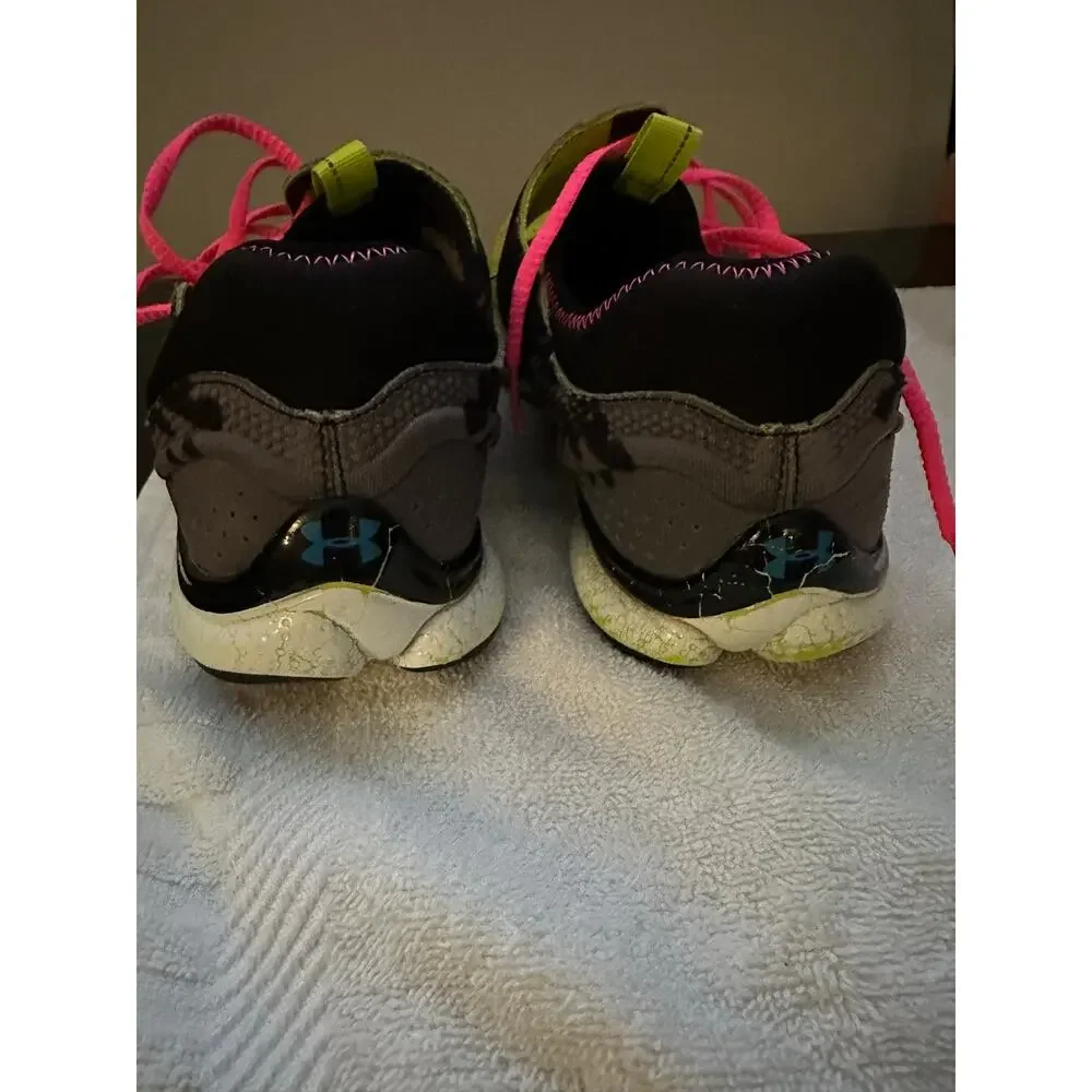 Under Armour MPZ Micro G Yellow Leopard print Women's Sz 11 - Picture 8 of 9